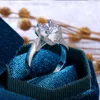 Pierścionki ślubne i biżuteria dla kobiet klasyczny projekt luksusowy zespół zaręczyny Pierścień Cubic Zirconia Party