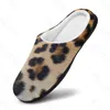 Pantofole Modello di pelle con stampa leopardata animale (12) Sandali Peluche Casual Tenere al caldo Scarpe Pantofole da donna da uomo termiche Must Anime Kids