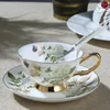 Cups Saucers Porzellan Bone China Kaffeetasse und Untertasse Luxus Vintage Keramik Tee Sets Modernes Caféküchenware ICED