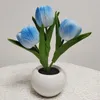 Luci notturne Led Simulazione Tulip Light Fiore finto Lampada da tavolo Ornamenti per la decorazione del desktop del soggiorno di casa