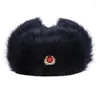 Berety bombowce armia radziecka armia wojskowa Ushanka rosyjska earflap faux furt pilot traper cossack hodowanie żołnierza zima śnieg śnieg wieś narciarska