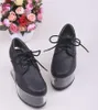 Elbise ayakkabıları bayan platform açık şeffaf dantel yukarı kama yüksek pvc topuk muffin kalın tabanlı çiçekler diy deri siyah beyaz 2023