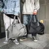 Duffel Bags 2023 Erkekler Seyahat Çantası Ayakkabı Pozisyon Spor Fitness Kısa Yolculuk Bagaj Kuru Islak Ayırma