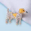 Broschen CINDY XIANG Pins Niedlicher kreativer Hund für Frauen Schöne Tier Strass Brosche Pin Mantel Schmuck Zubehör 2 Farben