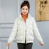 Parkas feminina gole de colarinho inverno curto curto e casual espesso de algodão acolchoado casaco feminino lustroso colhido jaqueta bobo