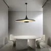 Lâmpadas pendentes pós -moderna Irregular Led lustre de sala de estar Lâmpada de quarto Exposição de refeições nórdicas penduradas em luzes decorativas pretas