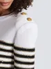 여자 니트 티 패션 디자인 여성 스프링 모델 검은 색과 흰색 줄무늬 짧은 슬리브 돈 버클 머니 슬리브 짧은 느슨한 탑 Y011