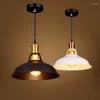 Pendelleuchten Europäische Retro-Eisen-Kunst-Lichter Whiteblack Shade Hang Lustres De Sala E27 LED-Lampe für Porchstairsstudio CYDD017