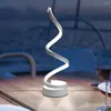 Tischlampen Moderne LED-Spirallampe Schreibtisch Nacht Acryl Eisen Gebogenes Licht für Wohnzimmer Schlafzimmer Dekoration EU-Stecker