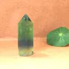 Figurine decorative Cristallo naturale Fluorite verde Esagono Bar Point Quarzo Minerale Riparazione magica Guarigione Bacchetta Decorazioni per la casa moderne Regalo fai da te