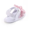 First Walkers Babyschuhe, Prinzessin, große Schleife, Blumenmuster, weiche Sohle, rutschfest, für Mädchen, Krippenschuhe, 0–12 Monate