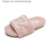 SystlishEndibags Slippers Design Design and Winter Designer Slippers Fashion Wool Slippers Daily Slippers Indoor Cotton Slippers 0126/23