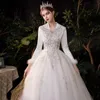 Robes de mariée modestes en ligne A-line