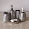 Badtillbehör set badrum bekvämligheter enkla silver keramiska tandborste hållare tvållåda tandkräm dispenser lotion flask kopp nordisk