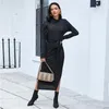 Sukienki codzienne projektanty czarne panie dla kobiet o wysokiej stroju Slimt Stretch Midi Sukienka z długim rękawem moda plus rozmiar