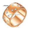 Bagues de bande Or Sier Couleur Bague en acier inoxydable à la mode pour les femmes Brillant Cz Cristal Marque De Luxe Bijoux Accessoires Drop Livraison Dhz0U