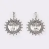Hänge halsband 2 st tibetansk silver stor sol ansikts charm med borgenkontakt för halsband smycken tillbehör fynd