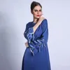 Abbigliamento etnico Abito lungo da donna musulmana Hijab O Collo Lunghezza intera Coda di pesce opaca Maniche a tre strati Perline luminose Medio Oriente Dubai Abaya