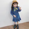 Abiti da ragazza Abito in denim da ragazza 2023 Vestiti per bambini autunnali Abbigliamento per bambini carino a maniche lunghe coreano con volant