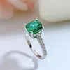 Trouwringen mode 925 Sterling Silver Ring Inbladen High Carbon Green Blue Creat Diamonds Four Prong Engagement Gift