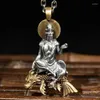 Hänge halsband vackra vintage guldfiskmontering bodhisattva buddha staty halsband män kvinnor buddhist amulet religiös smycken gåva