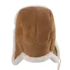 Berets prawdziwy wełniany futra futra żeńska earcap capa bomber czapki zima mężczyźni kobiety ciepłe rosyjskie czapkę Ushanka z klapą na uszach skórzana
