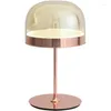 Tischlampen Moderne nordische minimalistische Metallglaslampe Italien Design Roségold Licht Nachttisch für Wohnzimmer Arbeitszimmer Schlafzimmer