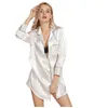 Kvinnors sömnkläder Kvinnor Silk Bridesmaid Robes Sexig satinklänning Pyjamas Cardigan Nightdress Splice Bathrobe Robe Lingerie Dresses 2023