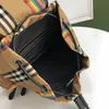 7a Rainbow Plaid Backpack Men Bolsa Designer Strapping Staff School Vintage Bolsas de algodão verificadas com zíper Backpacks de alça de ombro ajustável