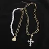 Choker Chokers Design Imitation Pearls Halsband Kvinnliga Cross Pendant Halsband Kvinnor Guldfärg 2023 Fashion Summer Coin Jewelry1