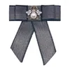 Broches Cinta Bowknot Arcos Broche Crystal Bee Cravat Bowtie Corbatas Prendedores y Moda Collar Pin Regalos para mujeres Accesorios