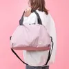 أكياس في الهواء الطلق Women Gym Bag Bag مقاومة للماء يوجا أكياس رياضية رياضية على الكتف سفر تسافر واق من عطلة نهاية الأسبوع الجافة التدريب على اللياقة البدنية XA312A T230129