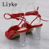 Sandali da donna in pelle plissettata bianca rossa Estate aperti con lacci trasparenti con tacchi alti quadrati da donna Scarpe da sposa per feste 0129