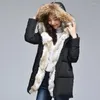 Trench-Cods Coats Winter Wadded Veste Femme Femme Natural Fur Din 2023 Col de raton laveur épais Abrigos Mujer Tops LX1285