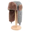 Berets ciepłe czapki bombowce earflap rosyjska kapelusz mężczyźni kobiety 2023 Zima sztuczna futro wiatrówek wiatrówek