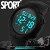 Polshorloges mode waterdichte herenjongen lcd digitale stopwatch date rubber sport pols horloge led mannen buiten