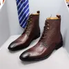 Scarpe eleganti Stivaletti da uomo di lusso Vera pelle di mucca Modello serpente Street Style