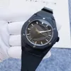 Klasyczny automatyczny mechaniczny zegarek mechaniczny Sapphire Mirror Business Casual Style Waterproof Gume Pasek 42 mm