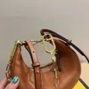 Kadın omuz çantası hilal moda çantaları kadın tasarımcı lüks orijinal deri çantalar çanta kadın omuz çantası çanta çapraz gövdesi