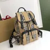 7a Rainbow Plaid Backpack Men Bolsa Designer Strapping Staff School Vintage Bolsas de algodão verificadas com zíper Backpacks de alça de ombro ajustável