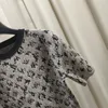 Kvinnors stickor Tees Designer 2023 Designtröjor Spring Summer Pattern Knit Pullover Women Sweater O-Neck Elegant Short Sleeve Ladies Tops SQN5