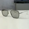 Nouvelles lunettes de soleil de mode femmes Designer Top qualité vol 006 Hollywood Star style processus de placage en or 18 carats cadre carré gris clair Clea Awab