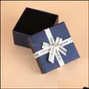 Boîtes de montres Coffrets d'affichage de bracelet de fiançailles avec nœud, boîte-cadeau bleu marine, organisateur de bijoux, accessoires de montres, livraison directe Oteua