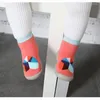 Primeiros caminhantes bebê Baby Terry Terry Cotton Sock Sapatos com solas de borracha meninas infantis inverno anti -escorregamento de desenhos animados meninos