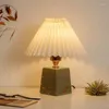 Table Lamps Luxury Plug Ceramic Lamp Vintage Pleated Fabric Chinese Style Night Light For Bedroom Living Room