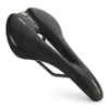 Selles Selle de vélo de course ultralégère siège de vélo de route creux respirant pour hommes et femmes pièces de cyclisme vtt confortables et douces 0130