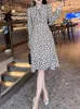 Casual Dresses Raremeet Temperament Print Collar Flowing Longsleeved Dress Female 2023 Spring And Summer Silk Black Red 230130