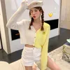 Kvinnors stickor Autumn 2023 Korean Sweet Sticked Cardigan Women Sexig V-ringning Crop Tops Fashion Chic Buttons Tweaters Short Coat Loose Ropa