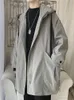 Erkek trençkotları rüzgarlık ceket orta uzunlukta bahar sonbahar ceket kapüşonlu ceket Kore trend yakışıklı tiki pelerin pelerin punk sokak kıyafeti 230130