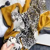 Sciarpe Moda di alta qualità Leopard Dot Fringe Scialle di viscosa Sciarpa Autunno e inverno Donna Avvolgere Pashmina Stola Sciarpe Hijab musulmano